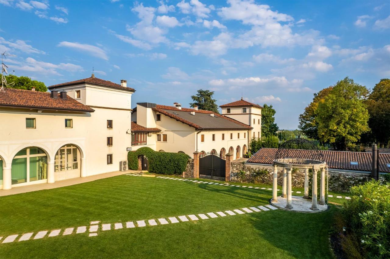 Villa I Pini Malo  Dış mekan fotoğraf